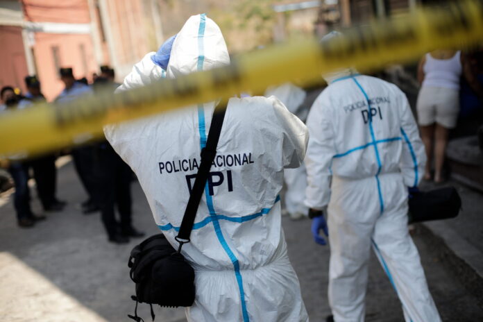 Z5A6810-poplicia-nacional-dpi-compressed