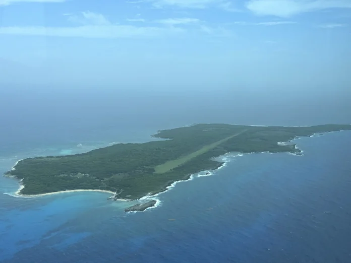 islas-del-cisne-2-scaled