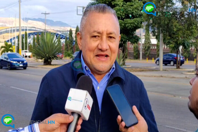 Secuencia 01.00_02_04_07.Imagen fija043