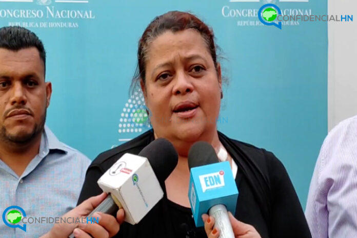 Secuencia 01.00_03_11_22.Imagen fija042