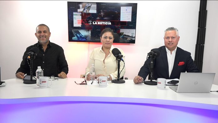 photo_5003861664524775192_w