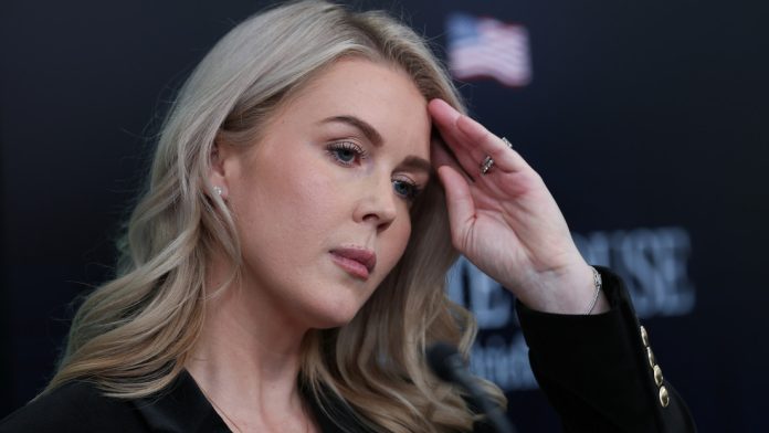 6927446f59bf5b64a57f6d83