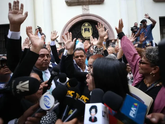 sesion-congreso-nacional-7_12412732_20251028163421